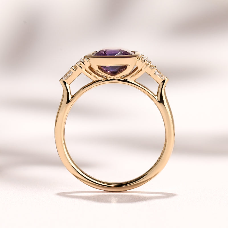 Savannah Bezel Ring I 2.17ct Purple Cushion Sapphire