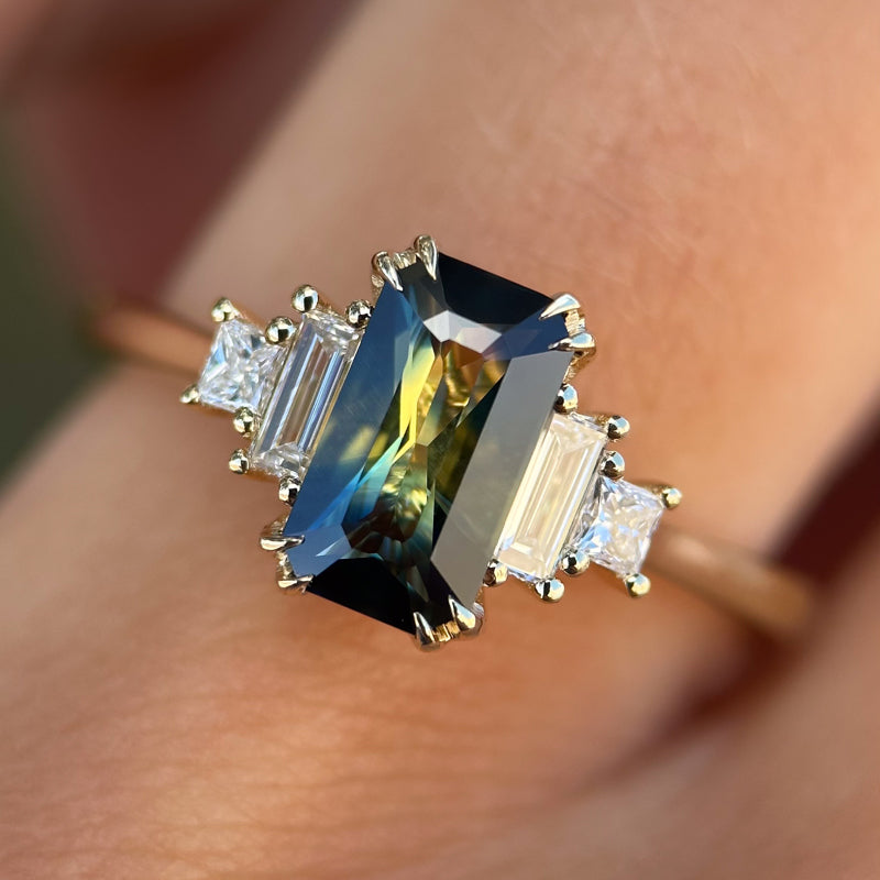 Amelia Ring I 1.03ct Teal/Yellow Sapphire