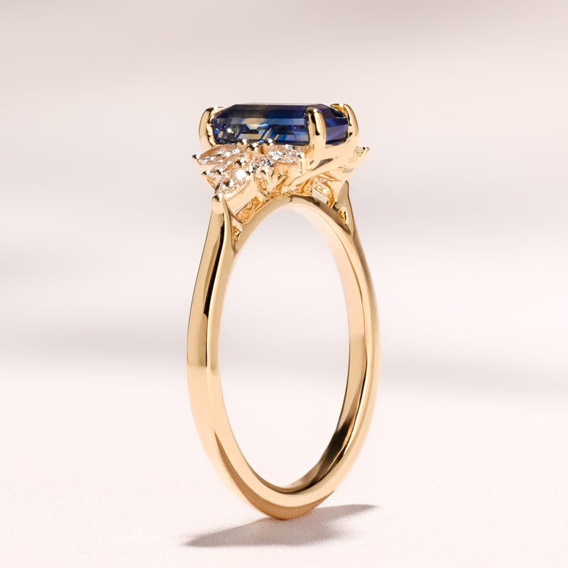 Valea Ring I 1.85ct Rectangular Ceylon Sapphire
