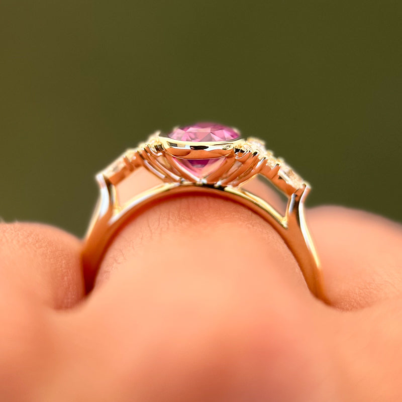 Savannah Bezel Ring I1.51ct Oval Pink Sapphire