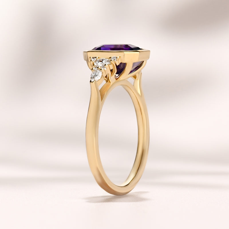 Savannah Bezel Ring I 3.15ct Purple Sapphire
