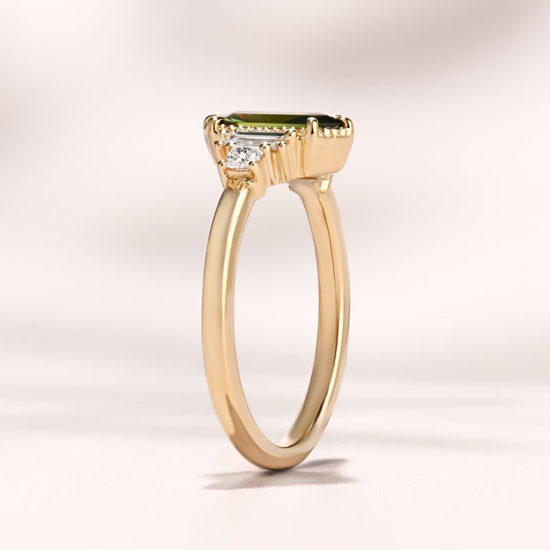 Deco Amelia Ring I 1.12ct Hexagon Green Sapphire