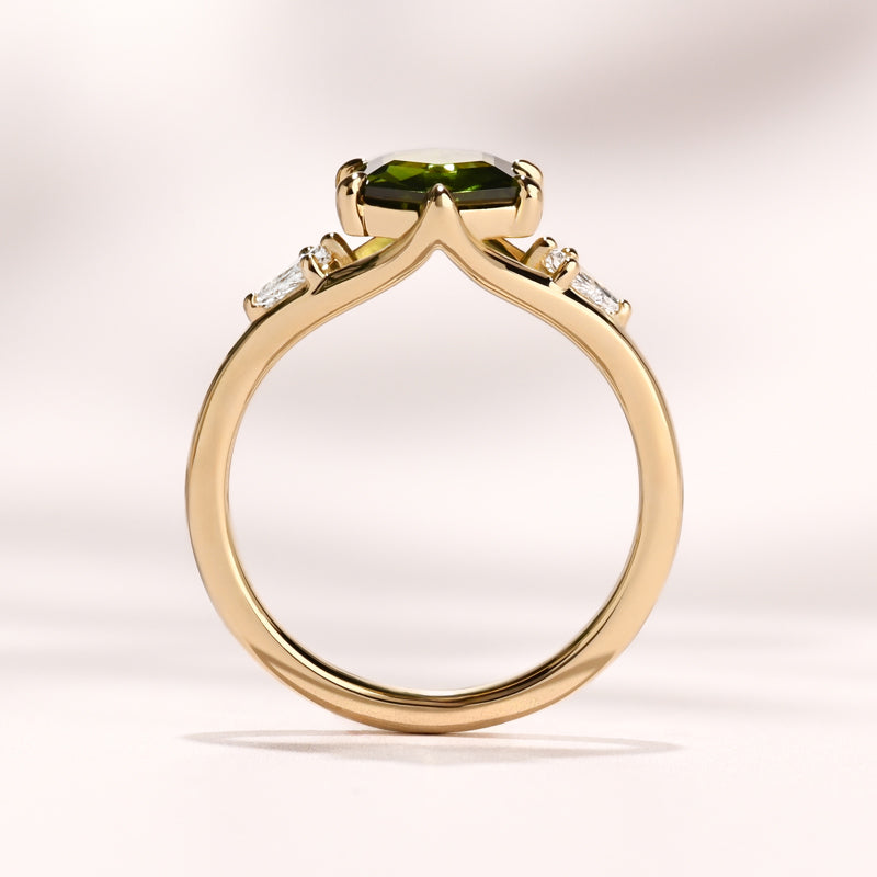 Lira Ring I 1.81ct Australian Hexagon Sapphire