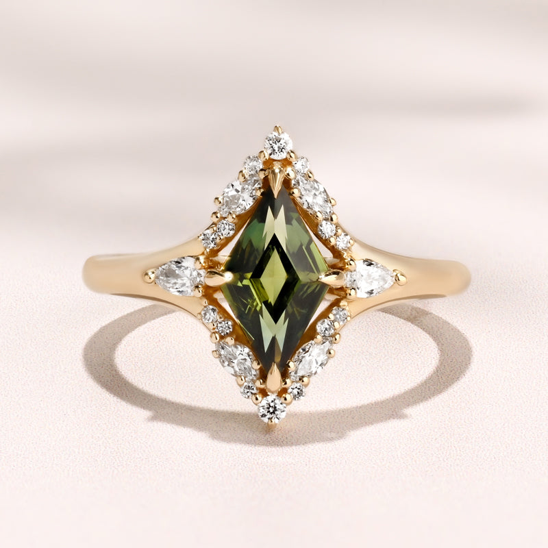 Elysia Ring I 0.97ct Lozenge Shape Green Sapphire