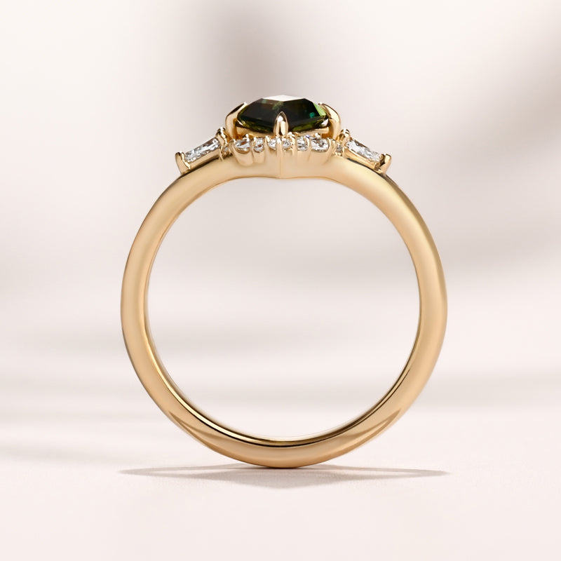 Elysia Ring I 0.97ct Lozenge Shape Green Sapphire