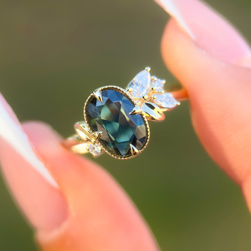 Veridia Ring I 1.39ct Oval Rose Teal Sapphire