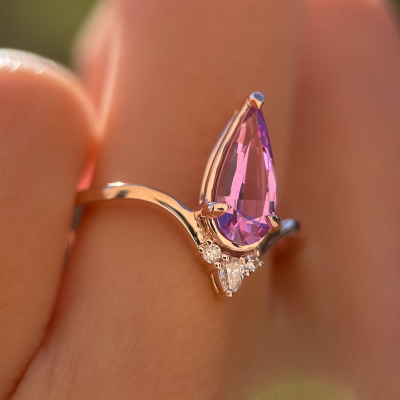 Avalon Ring I 1.24 Long Pear Pink Sapphire