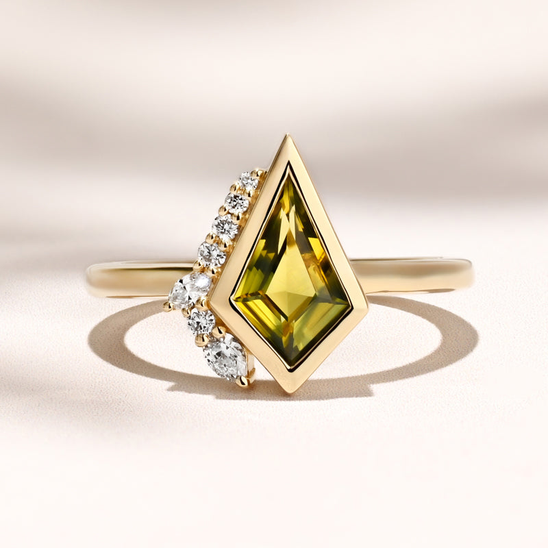 Lyanna Ring I 0.99ct Kite Bi-Yellow & Green Sapphire