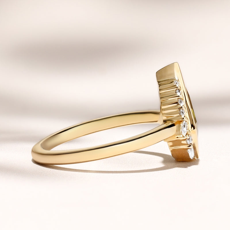 Lyanna Ring I 0.99ct Kite Bi-Yellow & Green Sapphire