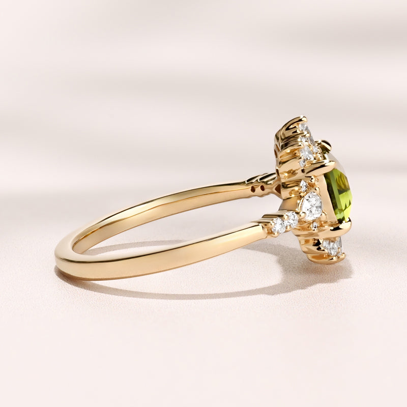 Serenade Ring I 1.55ct Green Rectangular Sapphire