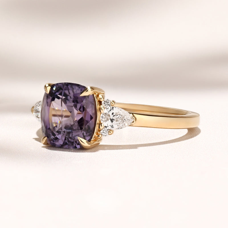 Profile Analia | 2.56 Cushion Purple Sapphire