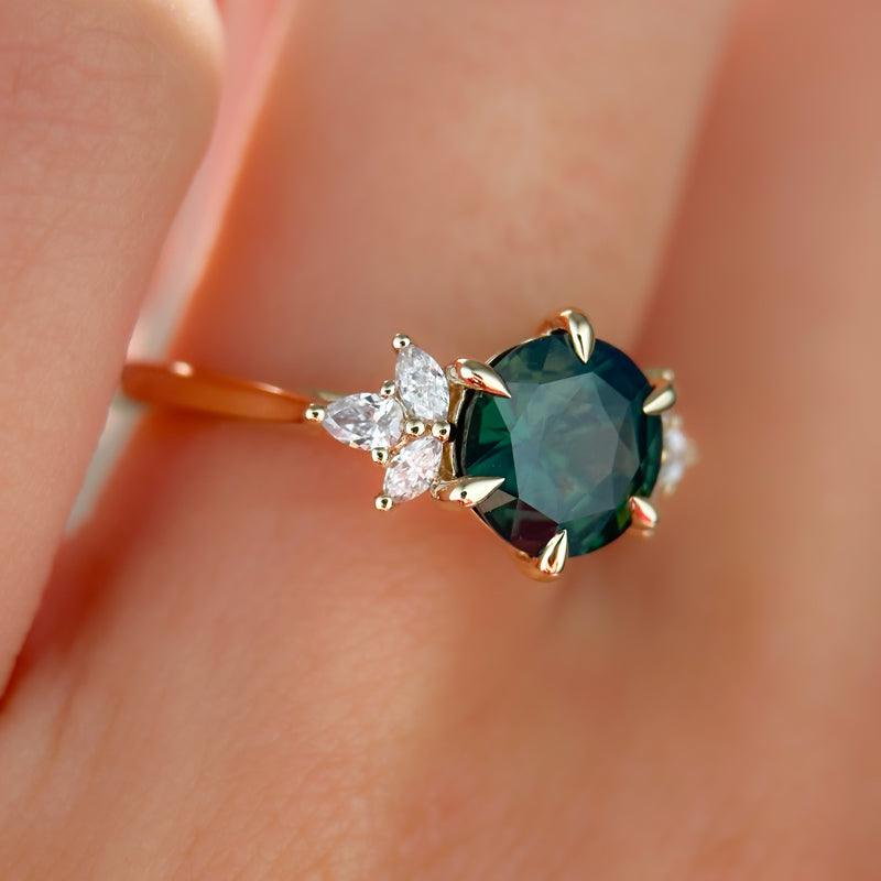 Soleil Ring | 1.82ct Round Green Sapphire
