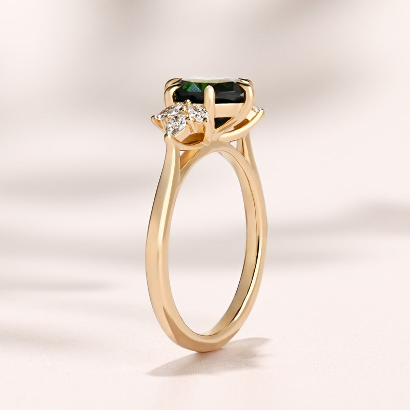 Soleil Ring | 1.82ct Round Green Sapphire