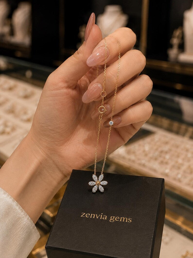 Solid 18K Gold Diamond Daisy Flower Necklace, Minimalist Floral Pendant Fine Jewelry