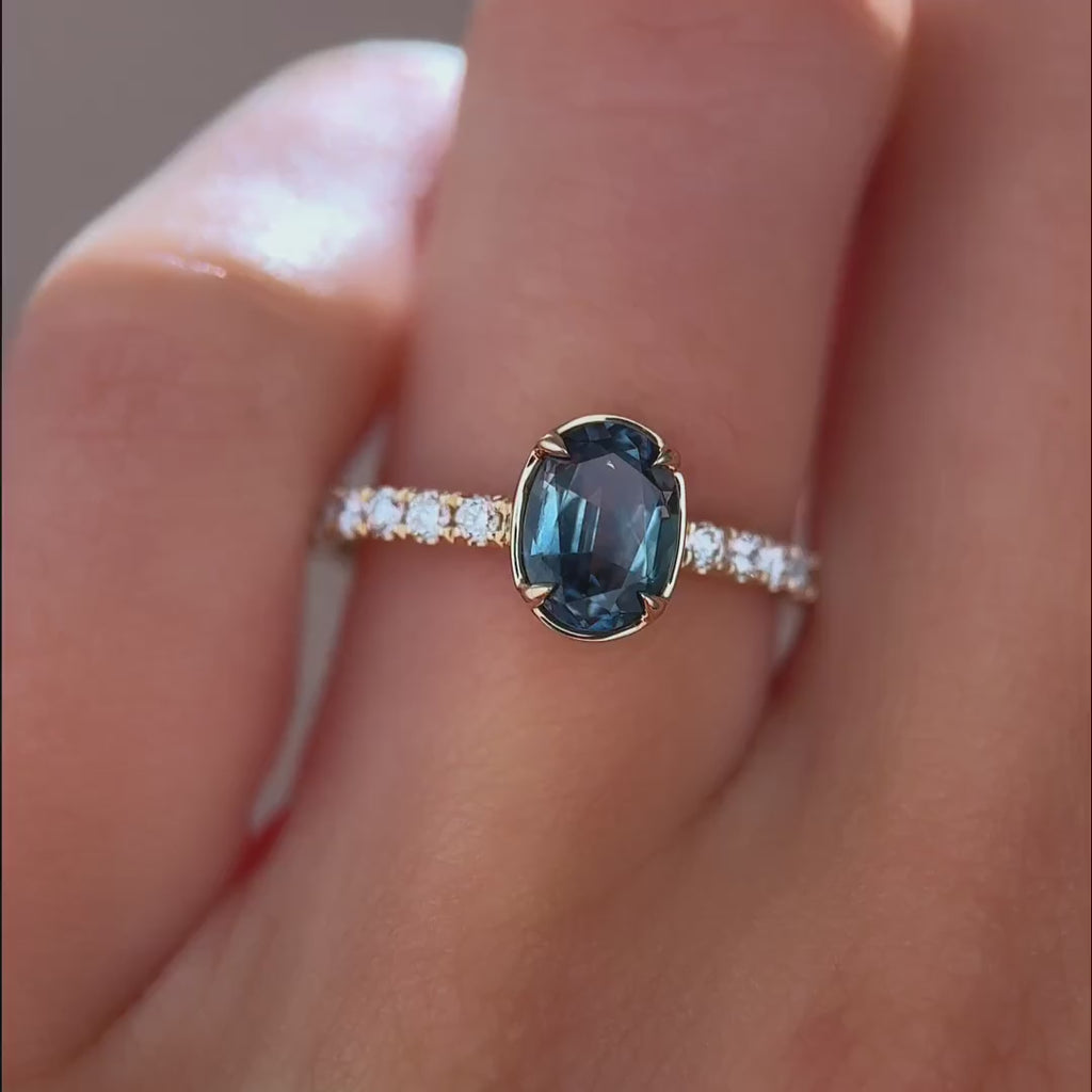 Jasper Ring I 1.21ct Teal Oval Sapphire