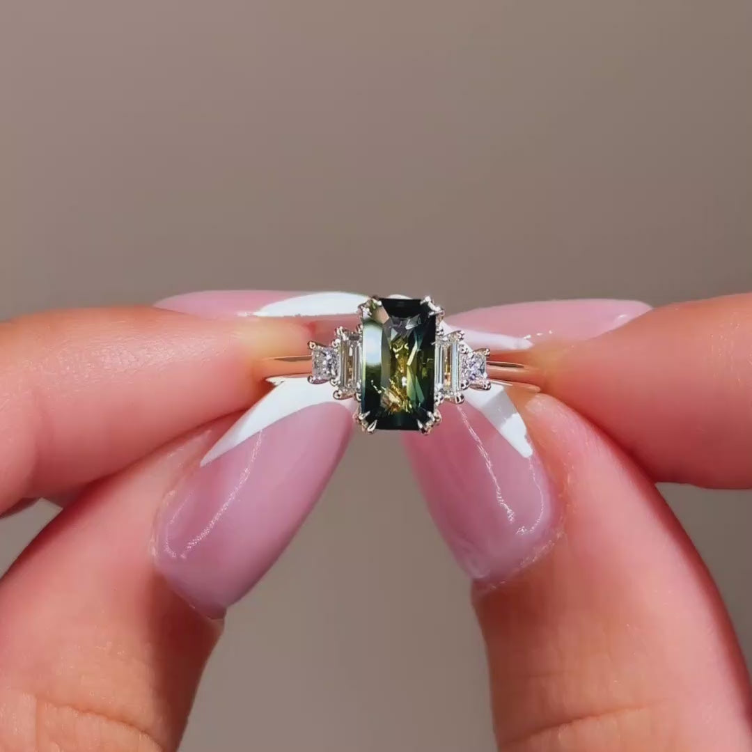 Amelia Ring I 1.03ct Teal/Yellow Sapphire