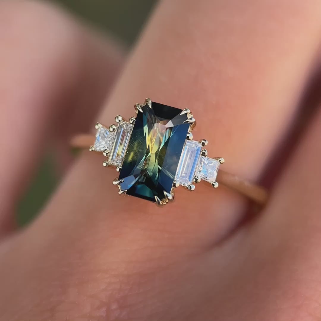Amelia Ring I 1.03ct Teal/Yellow Sapphire