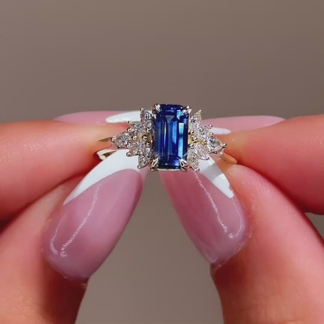 Valea Ring I 1.85ct Rectangular Ceylon Sapphire