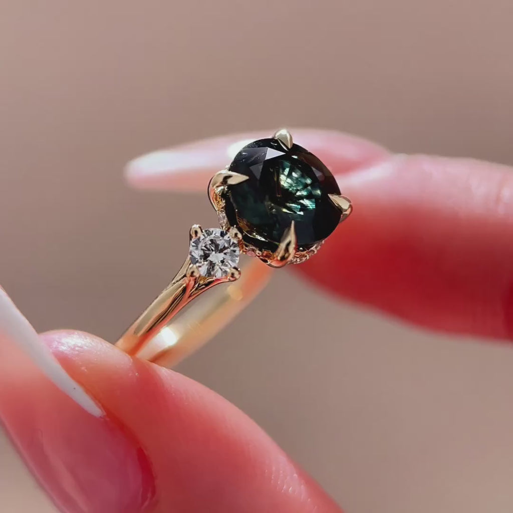 Triplicity Ring | 3.14ct Round Green Sapphire